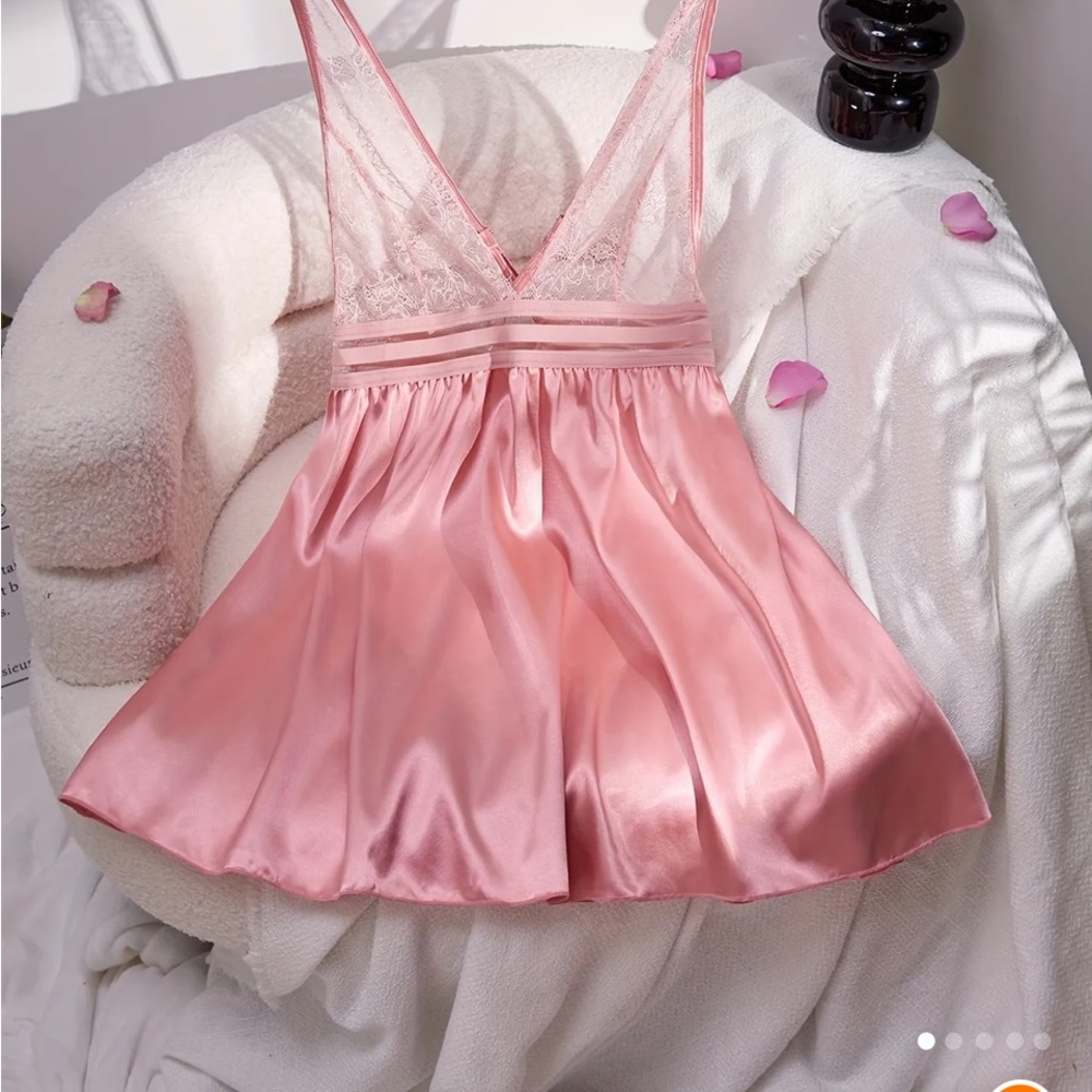 New, pink, lace slip dress 😍